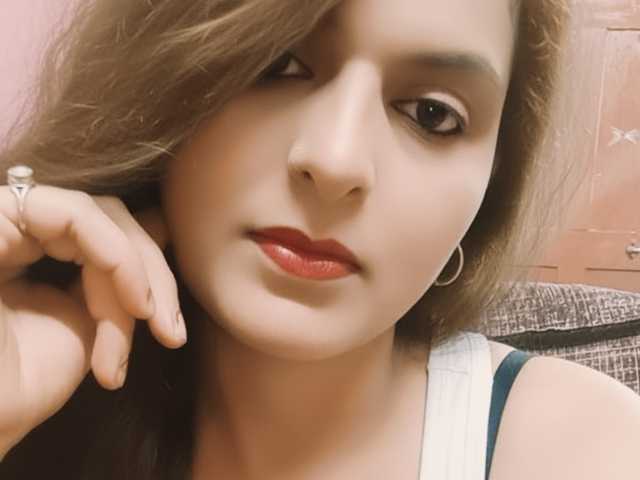 प्रोफ़ाइल की तस्वीर Olivia69
