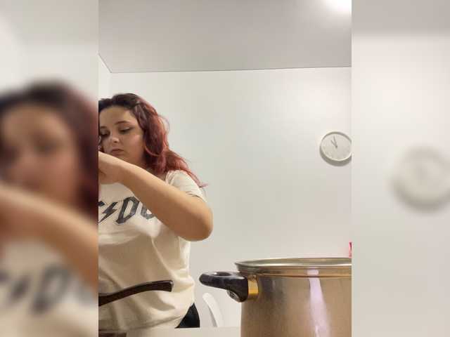 प्रसारण स्क्रीनशॉट OpheliaMeoow