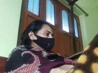 कामुक वीडियो चैट Pakhi