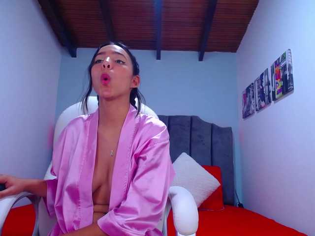प्रसारण स्क्रीनशॉट Paola-bigboobs