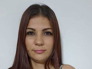 कामुक वीडियो चैट ParisWish