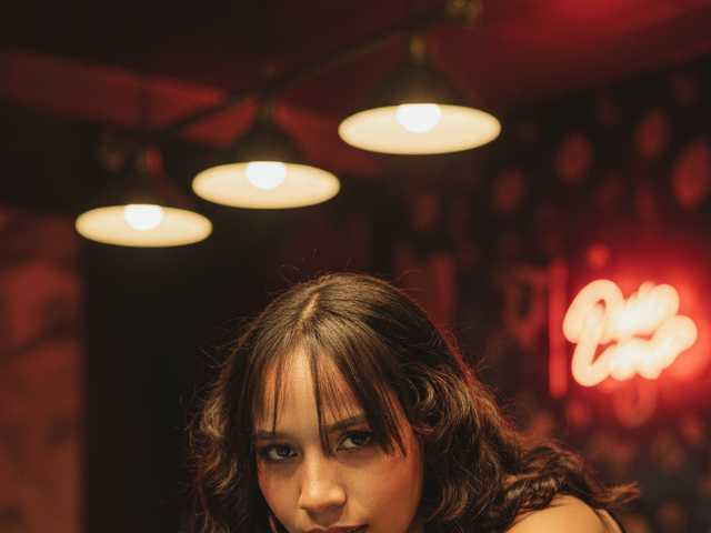 प्रोफ़ाइल की तस्वीर paulina-evans