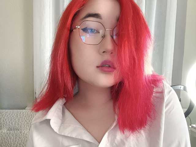 प्रोफ़ाइल की तस्वीर peach-girl
