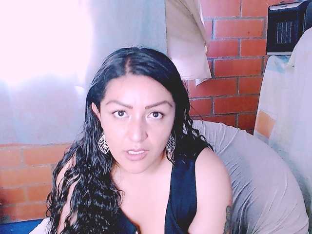 तस्वीरें Pepiitaa-Pexx you want to talk to me #mature #hairy#latina #squirt#smalltits#deepthroat#chubby#bigpussylips#curvy