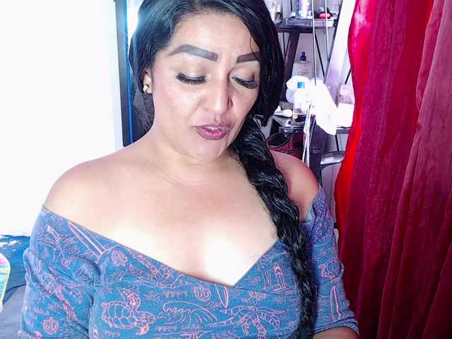 तस्वीरें Pepiitaa-Pexx squirt and dildo pussy hard show when completing the goal #mature #hairy #latina #squirt #smalltits #deepthroat #chubby #bigpussylips #curvy