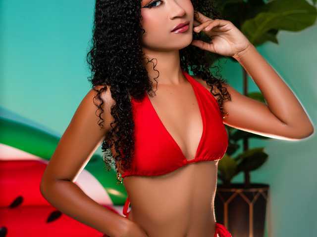 प्रोफ़ाइल की तस्वीर PetiteLuxury