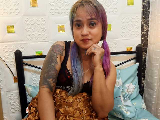 प्रोफ़ाइल की तस्वीर pinaynextdoor