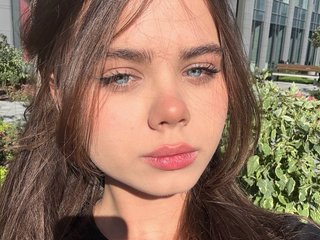 कामुक वीडियो चैट PinkiRay