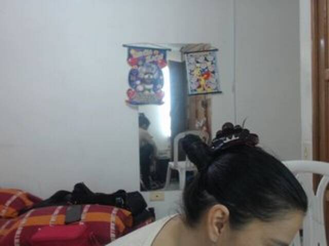 प्रसारण स्क्रीनशॉट playfullbodyx