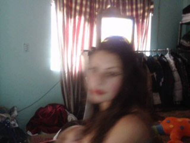 प्रसारण स्क्रीनशॉट playfullsexxx