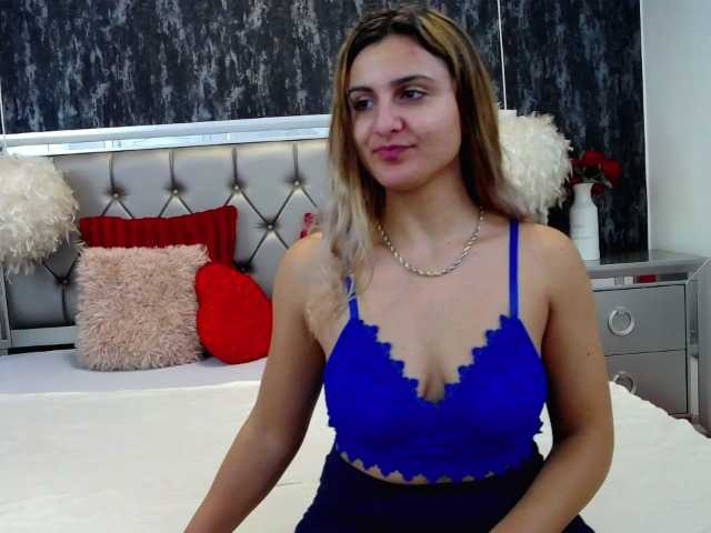 तस्वीरें PlayfulNicole Lets meet better and lets have some fun :) Lush is on :) Offer me pleasure with your *****s ;) follow me