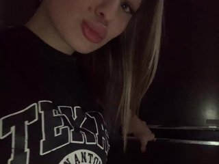 कामुक वीडियो चैट Polichkaaaa