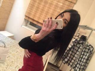 कामुक वीडियो चैट polllykiss