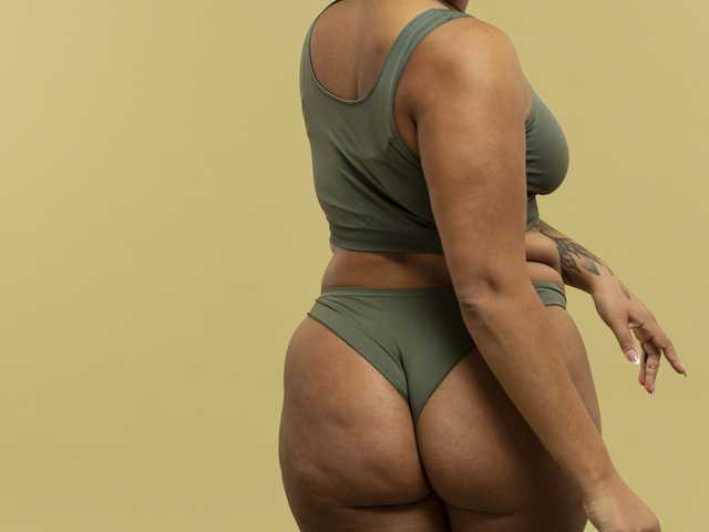 प्रोफ़ाइल की तस्वीर Preetypussie