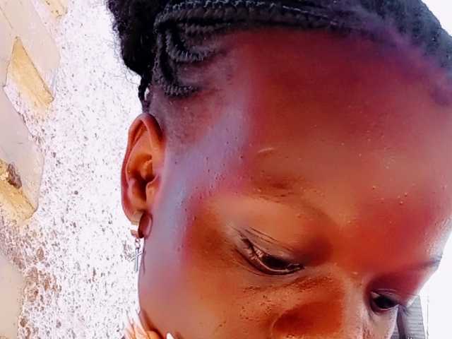 प्रोफ़ाइल की तस्वीर pretttcandy12