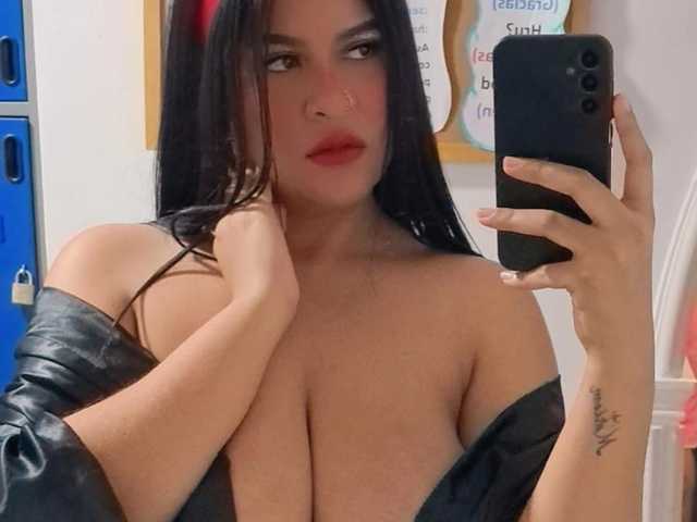 प्रोफ़ाइल की तस्वीर Pretty-BigBoobs