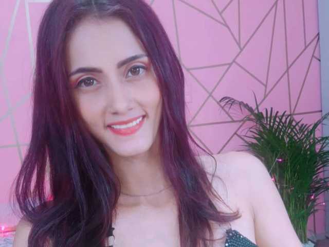 प्रोफ़ाइल की तस्वीर prettychanel