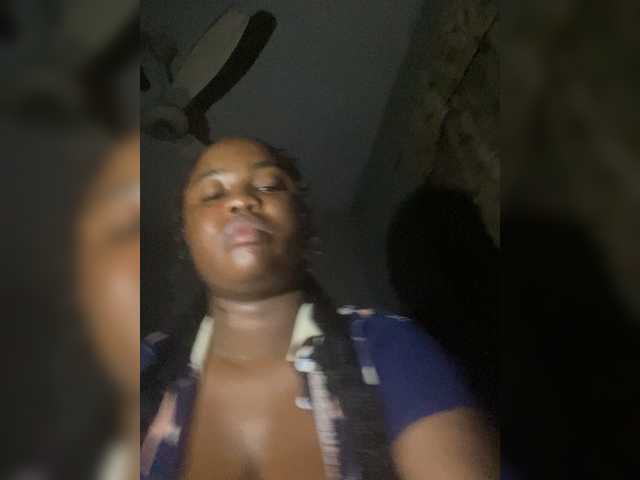 प्रसारण स्क्रीनशॉट PrettyJade