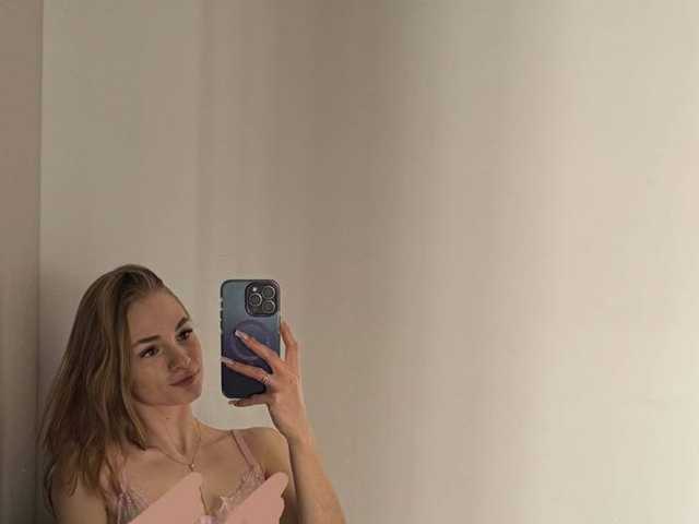 प्रोफ़ाइल की तस्वीर Pussyya