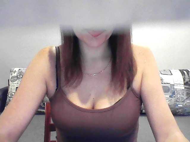 प्रसारण स्क्रीनशॉट QueenCartyes