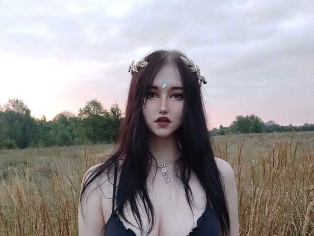 प्रोफ़ाइल की तस्वीर QueenFox