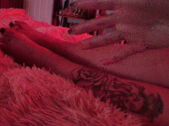 प्रसारण स्क्रीनशॉट QueenMorgan