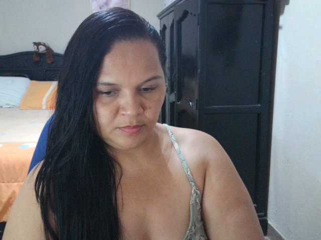 प्रसारण स्क्रीनशॉट QueenNight