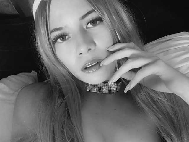 प्रोफ़ाइल की तस्वीर Queenofsquirt