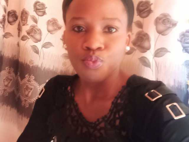 प्रोफ़ाइल की तस्वीर Queensara