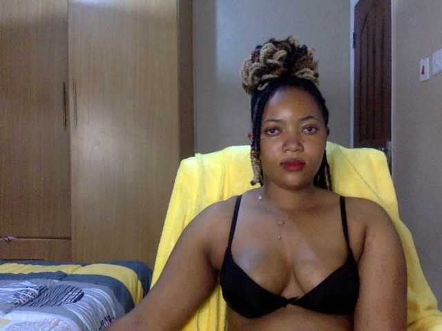 प्रसारण स्क्रीनशॉट Queensophie22