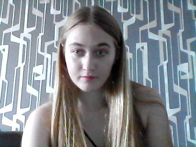 प्रसारण स्क्रीनशॉट QweenElsa