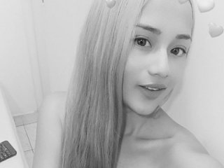 प्रोफ़ाइल की तस्वीर raquel-blonde