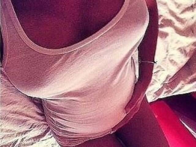 प्रोफ़ाइल की तस्वीर RebecaMagic