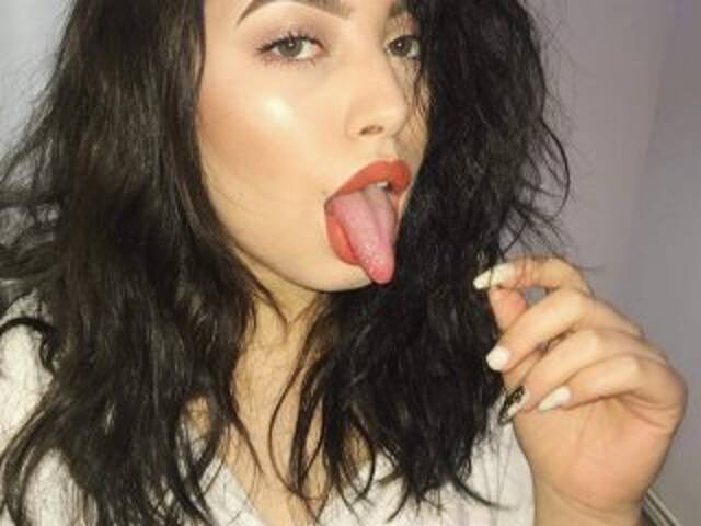 प्रोफ़ाइल की तस्वीर RebelAngell