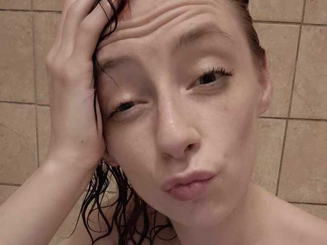 प्रोफ़ाइल की तस्वीर Redsworld0724