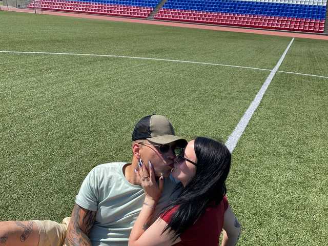 प्रोफ़ाइल की तस्वीर vikaa_romzes