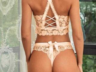 कामुक वीडियो चैट Rickie-Lori