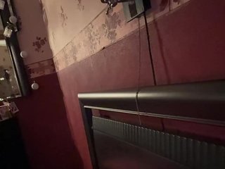 कामुक वीडियो चैट Rinaaamur