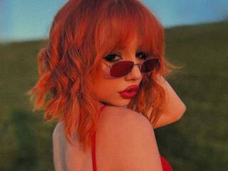 कामुक वीडियो चैट RizhayaBestia