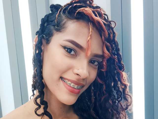 प्रोफ़ाइल की तस्वीर robynfahey