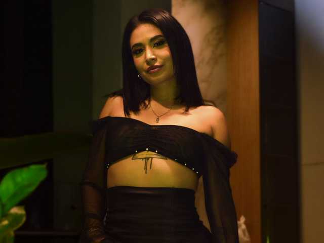प्रोफ़ाइल की तस्वीर RosalineBenz