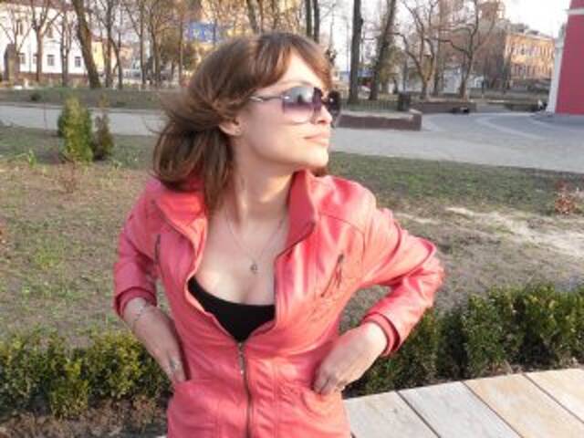 प्रोफ़ाइल की तस्वीर Roxy-KittY