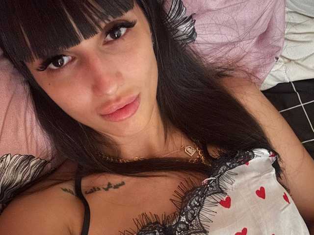 प्रोफ़ाइल की तस्वीर RoxyFlowers