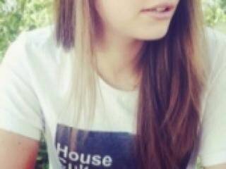 कामुक वीडियो चैट rozallinaa