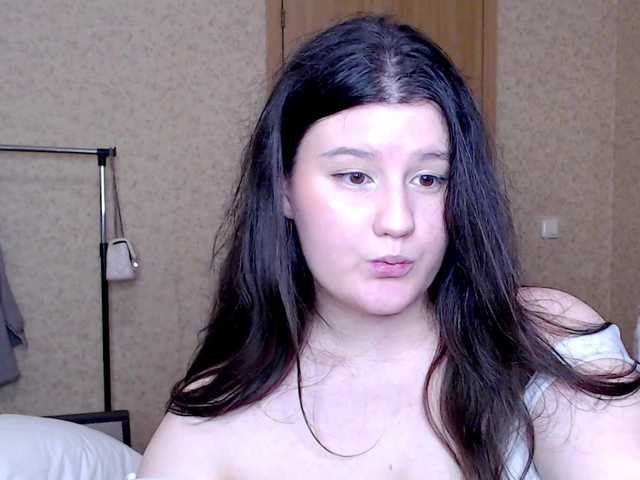 प्रसारण स्क्रीनशॉट SaanviUwU