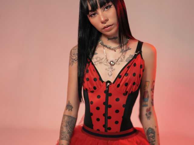 प्रोफ़ाइल की तस्वीर Sabrinaa1