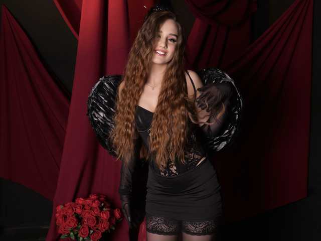 प्रोफ़ाइल की तस्वीर SabrinaCandi