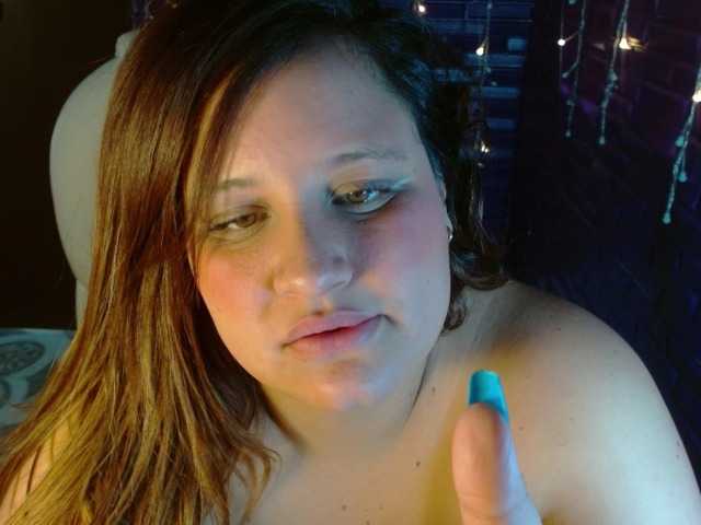 प्रसारण स्क्रीनशॉट SabrinaQueen04