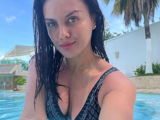 प्रोफ़ाइल की तस्वीर SabrinaVega1