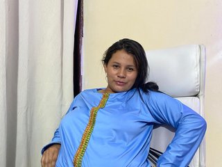 कामुक वीडियो चैट SalmaBadawi